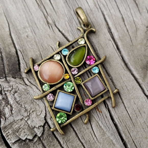 Lia Sophia Jewelry - Lia Sophia Pendant